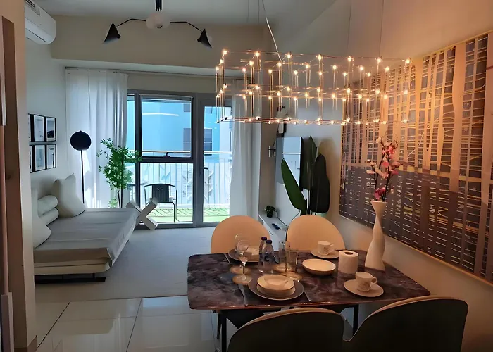 Apartment Luxurious 1br Highrise Cityscape Near Airport Okada Solaire Casino Moa *