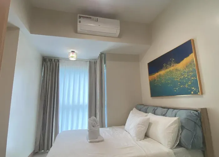 Apartment Luxurious 1br Highrise Cityscape Near Airport Okada Solaire Casino Moa Manila