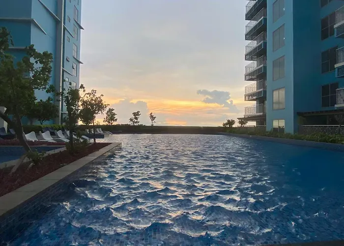 Apartment Luxurious 1br Highrise Cityscape Near Airport Okada Solaire Casino Moa